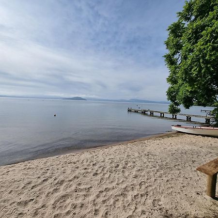 Lake Haven - On The Lakefront Hamurana Екстер'єр фото
